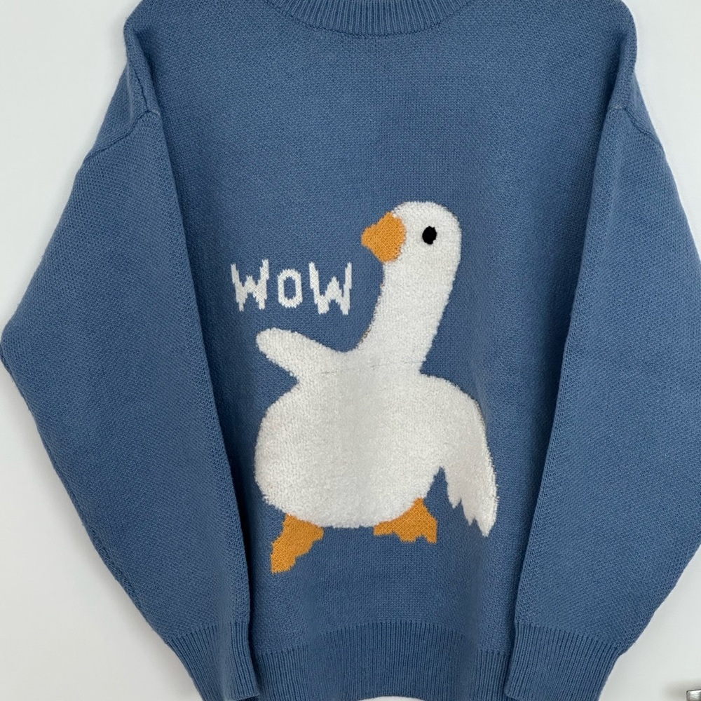 Aelfric Eden Blue Crewneck Sweater with White Goose Motif